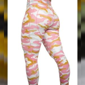 Pink camo leggings